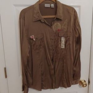 95% Silk Chicos Green Asian Graphic Button up